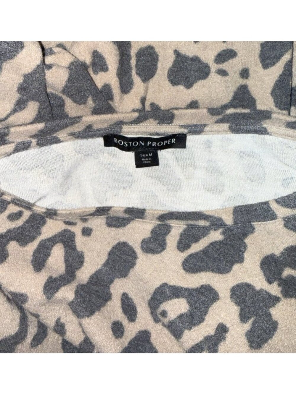 Boston Proper Animal Print Boat Neck Long Sleeve Sweater Top Womens M Medium - Picture 5 of 6